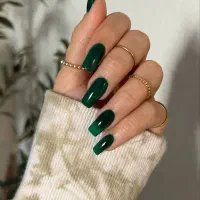 کاشت ناخن|خدمات آرایشگری و زیبایی|قم, شهرک فاطمیه|دیوار