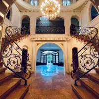 ویلایی ۱۴۰۰متر زمین / ۸۰۰متر بنا تریبلکس / رویایی