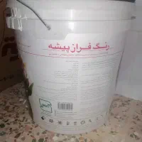 رنگ سفید پلاستیک