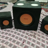 بلندگو میکرولب اصلی وچند باند دیگر|سیستم صوتی خانگی|قم, دروازه چوبی|دیوار