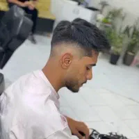 کوتاهی مو درمنزل با قیمت مناسب