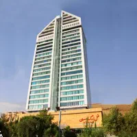 دعوت به همکاری ناخن کار و پدیکوریست و مژه کار