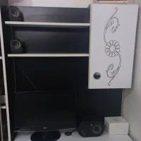 میز کامپیوتر سالم و تمیز|میز تحریر و کامپیوتر|شلمان, |دیوار