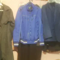 تعدادی لباس مردانه و زنانه و بچه گانه در حد نو