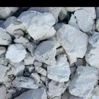 آهک کلوخ درجه یک