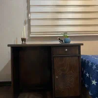 میز تحریر چوبی