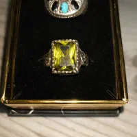 انگشتر نقره الکساندریت و چند نگینه