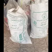 نیازمند لباس کهنه برای تمیز کاری مکانیکی