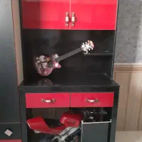 یه عدد میز تحریر در حد نو و کمد لباس|میز تحریر و کامپیوتر|رفسنجان, |دیوار