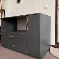 کنسول به همراه صندلی