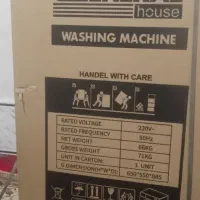 یک عدد لباس شوی خشک خشک