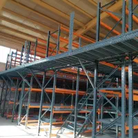 قفسه بندی انواع راک و بالکن صنعتی و نیم طبقه سوله|فروشگاه و مغازه|سیراف, |دیوار