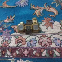 ساعت قیمت هر کدام ۱۰ میلیون