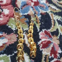 سلام یه جفت گوشواره ودوعدد انگشتر بفروش میرسد