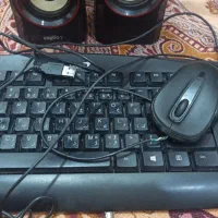 سیستم کامپیوتر با همه وسایل به فروش میرسد