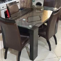میز ناهارخوری ۴ نفره