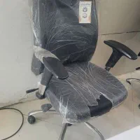 صندلی اداری جک دار