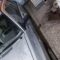 ماشین پراید نقره ای
