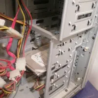 فروش خرید خریدار کیس قدیمی مانیتور تلویزیون