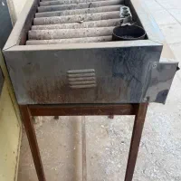 کباب پز چدنی با حفاظ استیلی ایستاده
