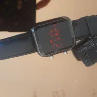 یک ساعت یکی دوبار استفاده شد|ساعت|همدان, |دیوار