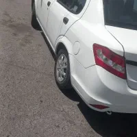 معاوضه با ماشین سمند ای اف سون تک گانه و یاپارس تک