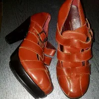 کیف و کفش و نیم بوت (نو و در حد نو) ۳۷ و ۳۹