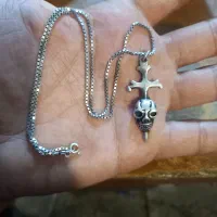 زنجیر وتسبیح وجعبه انگشتر