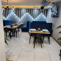 فروش کافه فست فود در بهترین جای تاکستان