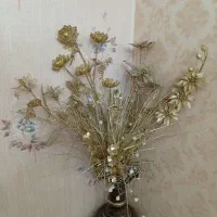 گل مصنوعی طلایی