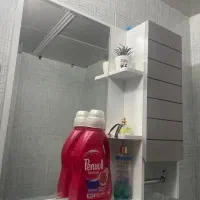 آیینه و روشویی دستشویی