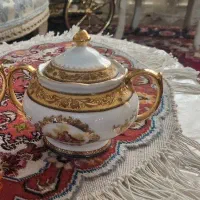 ۲ عدد قندان در حد نو سالم و بدون ایراد