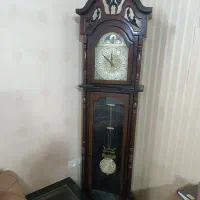 ساعت ایستاده چوبی