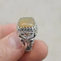 انگشتر در حسینی