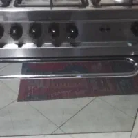 اجاق گاز ۵ شعله فردار. برند لوفرا ایتالیایی.|اجاق گاز و لوازم برقی پخت‌وپز|تهران, علم و صنعت|دیوار