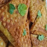 سمبوسه خونگی نرگس بانو|خوردنی و آشامیدنی|رشت, سلیمانداراب|دیوار