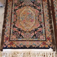 قالیچه دست باف گل ابریشم