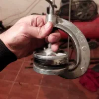 دستگاه آپارات پنچری عطیقه قاجاری‌