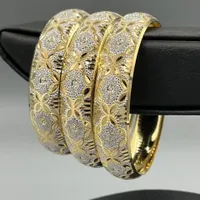 النگو دیبا حدود ۹ گرم Royal Gold طلا|بدلیجات|مشهد, طلاب|دیوار