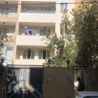 اپارتمان ۱۰۷ متری در کارشناسان