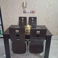 میز ناهار خوری ۴ نفره