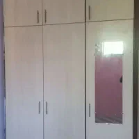 کمد دیواری ، جارختخوابی