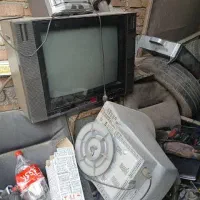 تلوزیونهای قدیمی و سوخته آلیام