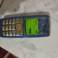 گوشی نوکیا ۱۱۱۰ و صا ایران و تاشو و تعدادی لوازم