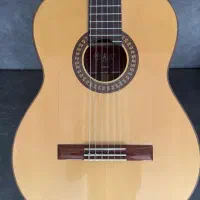 گیتار دستساز اسپانیایی