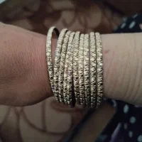 نیم ست سرویس النگو ۱۲عدد انگشتر دو عدد در حد نو