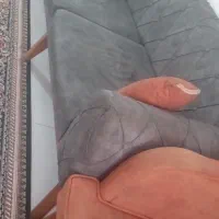 مبل دو رنگ شیک طوسی و خردلی|مبلمان خانگی و میز عسلی|اطاقور, |دیوار