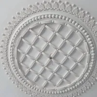 یک کارگر ساد برای زیر دست گچکاری