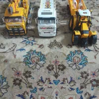 تراکتور مزرعه و جرثقیل اسکانیا و کامیون کفی