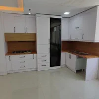 اجرای انواع کابینت و کمد دیواری